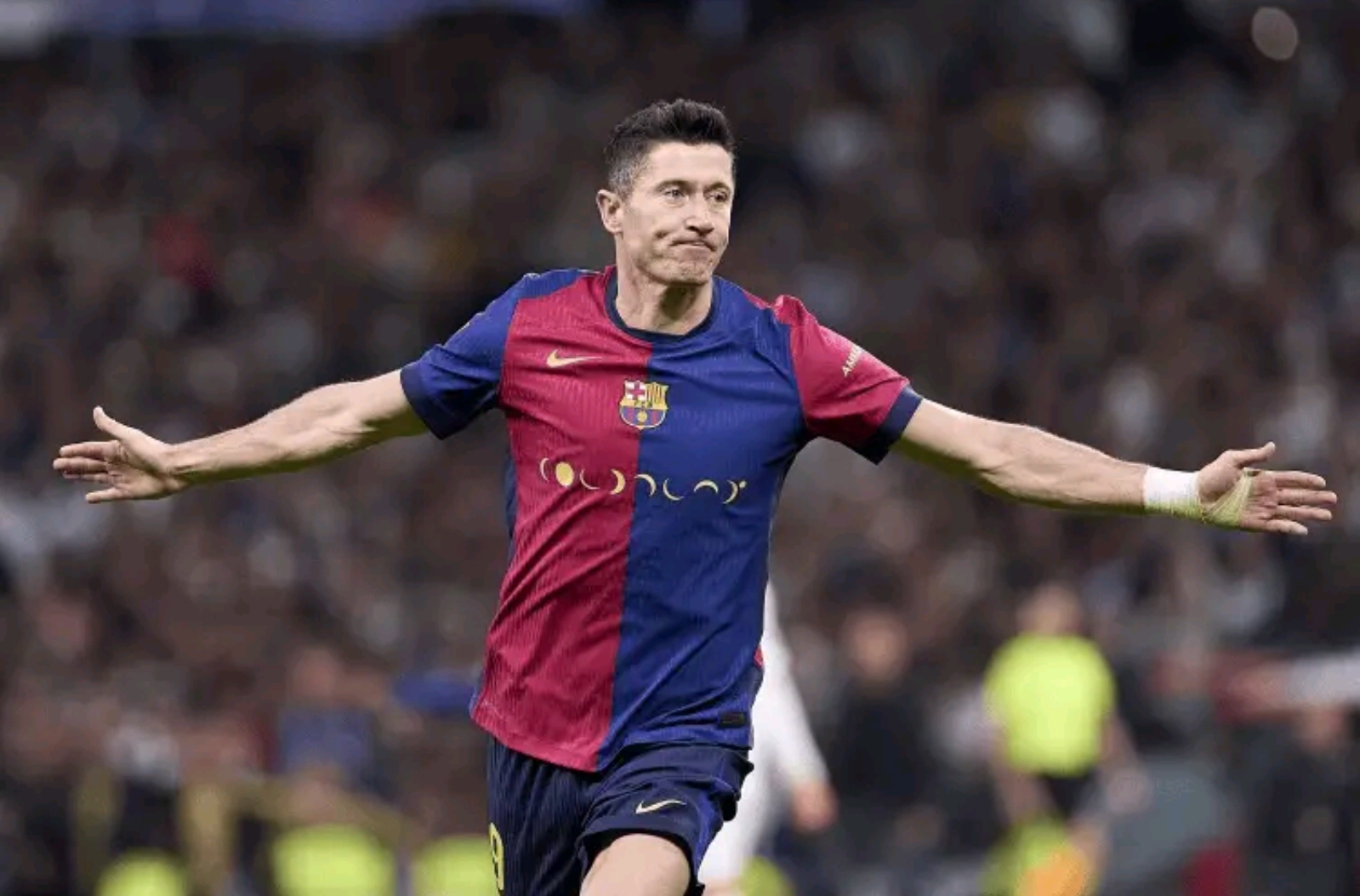 爱游戏官方入口-巴塞罗那面对强敌，欧冠进程蒙上阴影