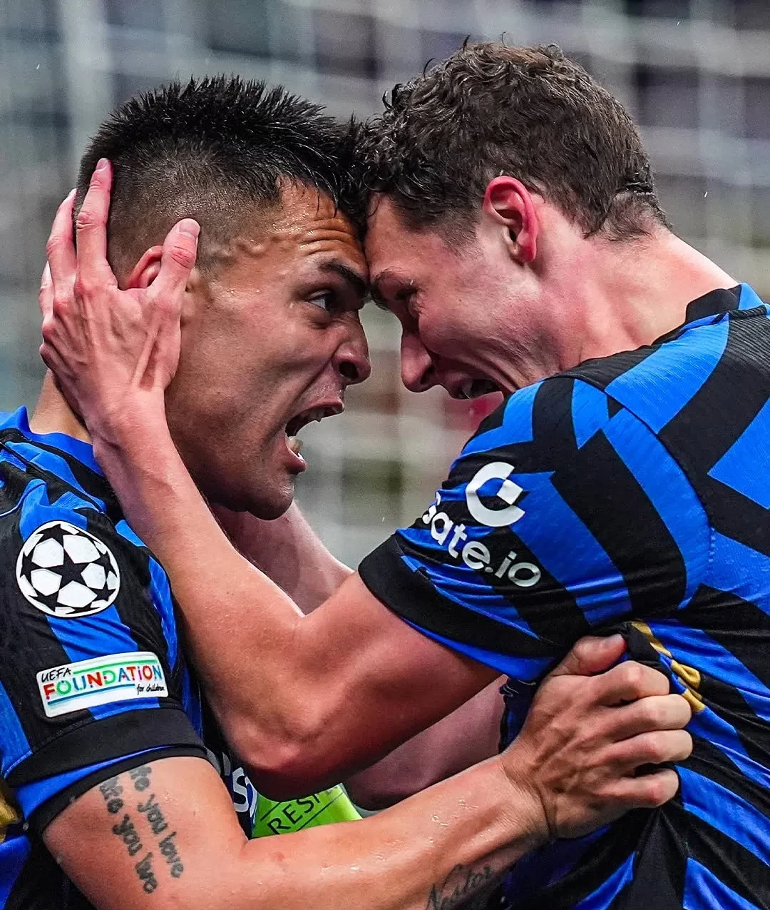 爱游戏体育-比赛中球员的默契配合让对手难以防守的简单介绍