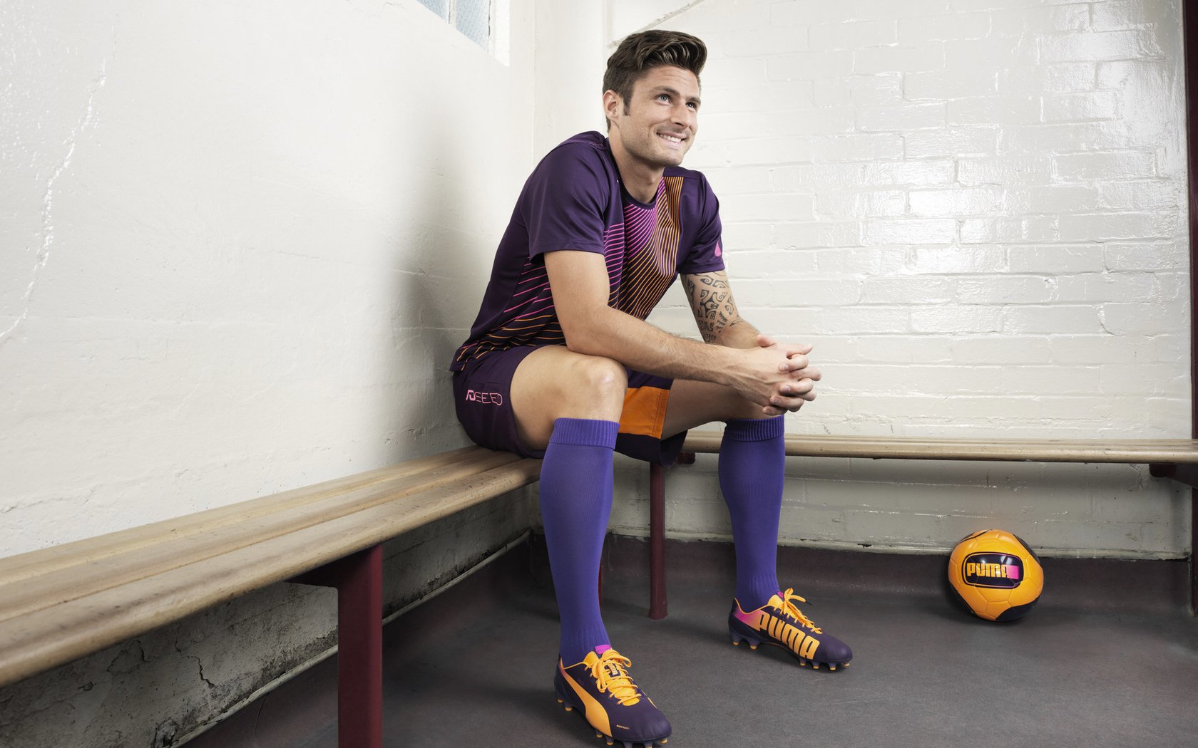 努涅斯状态火热点燃红军希望，喀麦隆式硬仗哲学能否攻克阿森纳？